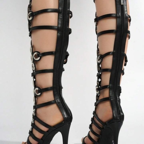 Lalalyn Black Gunmetal Heels Cape Robbin 6.5W - Picture 7 of 8